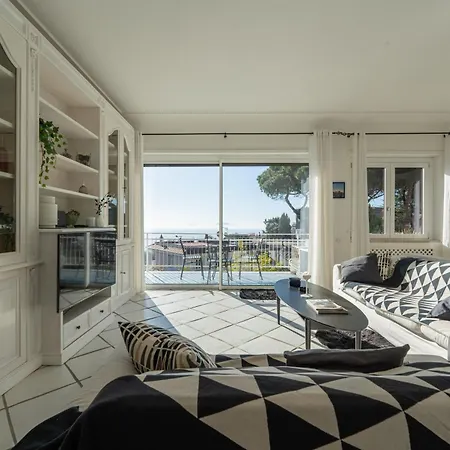 Petrarca 20a, Appartement