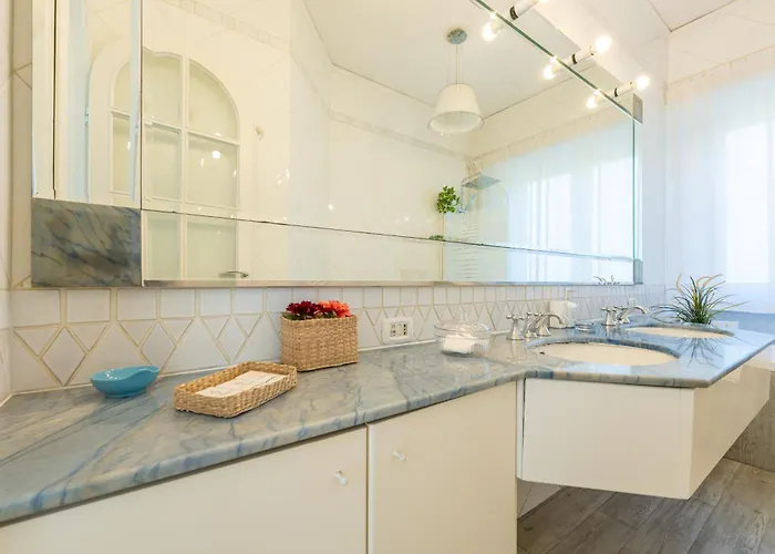 Petrarca 20a, Apartamento Nápoles
