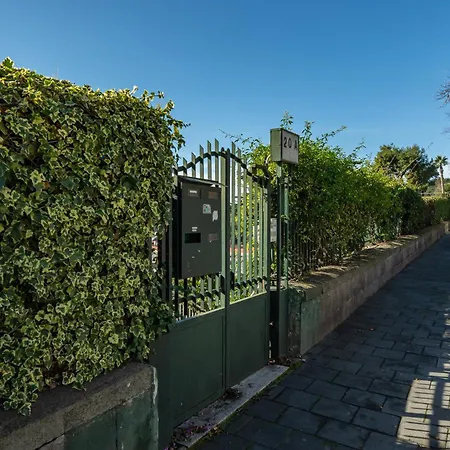 Apartment Petrarca 20a, *