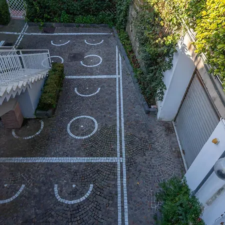 Apartment Petrarca 20a, Naples