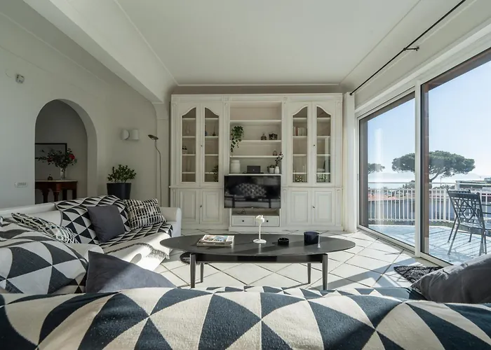 Petrarca 20a, * Neapel