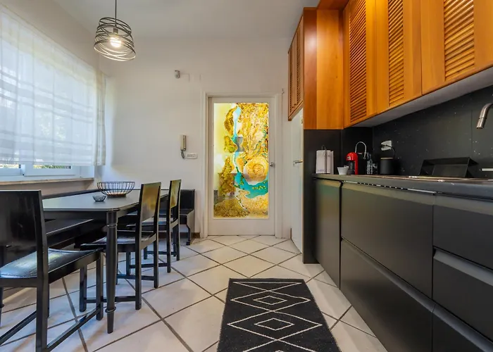 Petrarca 20a, * Neapel