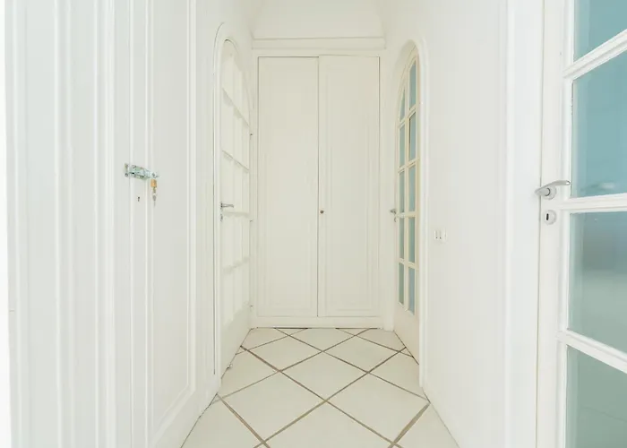 Petrarca 20a, Neapel