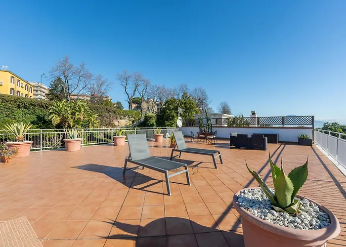 Petrarca 20a, * Neapel